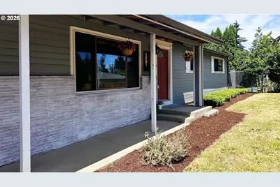 1307 NE 190th Pl, Portland, OR 97230 - Photo 2