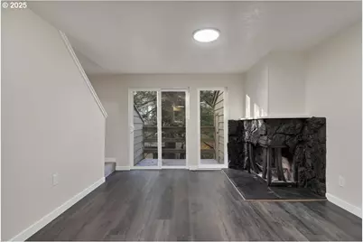 94 Cervantes Cir, Lake Oswego, OR 97035 - Photo 8