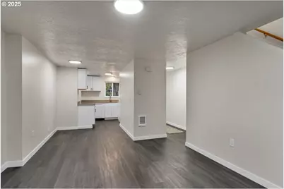 94 Cervantes Cir, Lake Oswego, OR 97035 - Photo 12