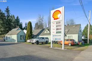 764 NE Main St, Willamina, OR 97396 - Photo 2