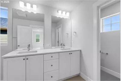 7789 NW Eleanor Ave, Portland, OR 97229 - Photo 14