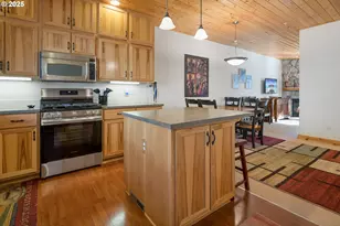 87926 E Alpenglow Ln, Government Camp, OR 97028 - Photo 18