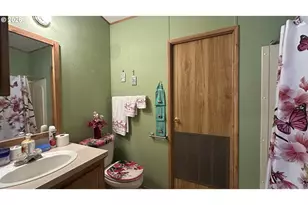 704 S Jefferson St, Condon, OR 97823 - Photo 10