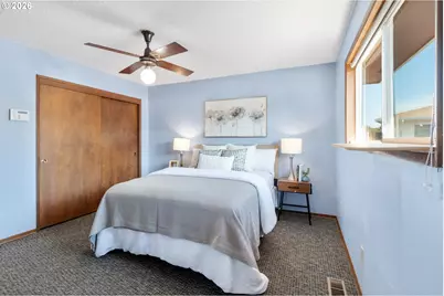 3948 NE 135th Ave, Portland, OR 97230 - Photo 14