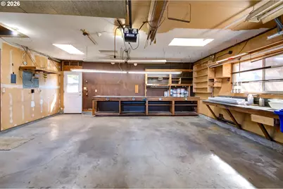3948 NE 135th Ave, Portland, OR 97230 - Photo 36