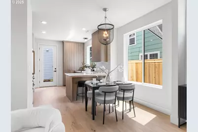 4770 NE 18th Ave, Portland, OR 97211 - Photo 8