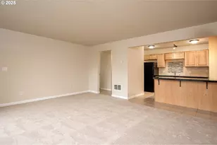 10090 SW Beaverton Hillsdale Hwy, Beaverton, OR 97005 - Photo 20