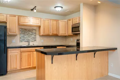 10090 SW Beaverton Hillsdale Hwy #16, Beaverton, OR 97005 - Photo 22