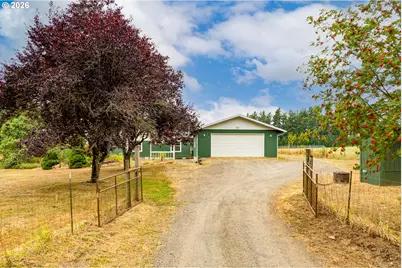 320 NE 312th Ave, Washougal, WA 98671 - Photo 2