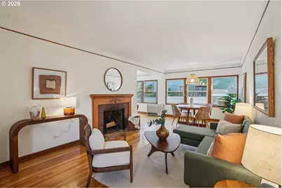 2025 SE Caruthers St #17, Portland, OR 97214 - Photo 6