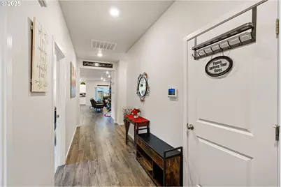 1633 Zoe Ave, Eugene, OR 97404 - Photo 36