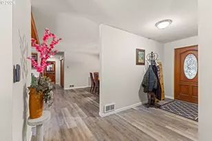 88848 Sunny Loop Ln, Bandon, OR 97411 - Photo 12
