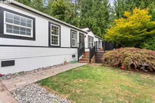 17649 S Greenfield Dr, Oregon City, OR 97045 - Photo 4