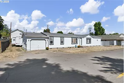 25017 Dunham Ave, Veneta, OR 97487 - Photo 2