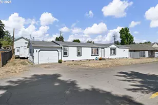 25017 Dunham Ave, Veneta, OR 97487 - Photo 2