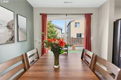 1017 S View Dr, Molalla, OR 97038 - Photo 14