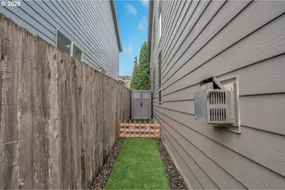 35120 Burt Rd, Saint Helens, OR 97051 - Photo 22