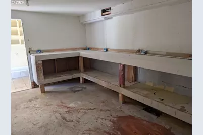 1380 Detroit St, Elgin, OR 97827 - Photo 22