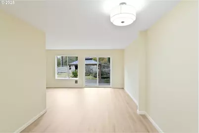 108 NE Powderhorn Dr, Corvallis, OR 97330 - Photo 10