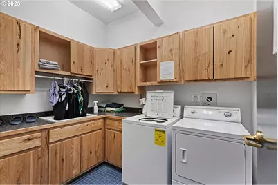 2519 Cove Ave, La Grande, OR 97850 - Photo 18
