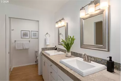 5844 SW Ralston Dr, Portland, OR 97239 - Photo 16