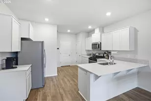 11510 NE 16th St, Vancouver, WA 98684 - Photo 10