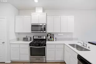 11510 NE 16th St, Vancouver, WA 98684 - Photo 12