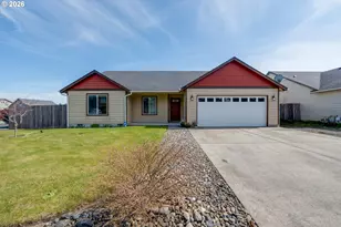 348 SW Kalmia Ave, Warrenton, OR 97146 - Photo 1