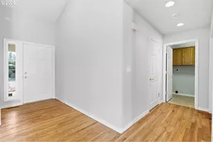 18260 SE River Rd, Milwaukie, OR 97267 - Photo 4