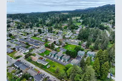 815 Old County Rd #13, Brookings, OR 97415 - Photo 38