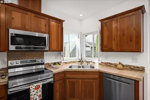 536 Raber Rd, Eugene, OR 97402 - Photo 14