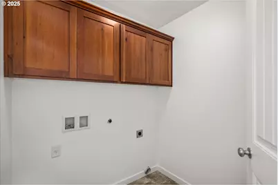 536 Raber Rd, Eugene, OR 97402 - Photo 30