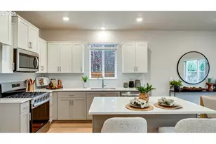 2130 36th Ave, Forest Grove, OR 97116 - Photo 6