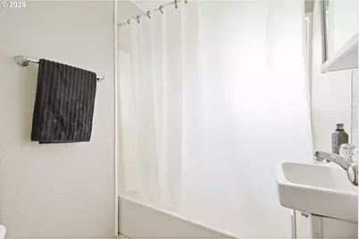 3070 Olympia Way, Longview, WA 98632 - Photo 16