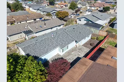 1125 Augustine Ave, Coos Bay, OR 97420 - Photo 30