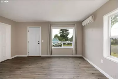 420 E D St, Rainier, OR 97048 - Photo 4