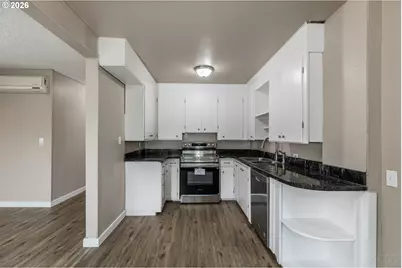 420 E D St, Rainier, OR 97048 - Photo 6