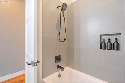 108 W 16th St, La Center, WA 98629 - Photo 32