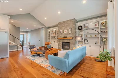 108 W 16th St, La Center, WA 98629 - Photo 8