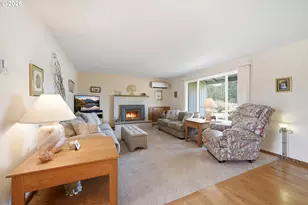 27805 Green Oaks Dr, Eugene, OR 97402 - Photo 6