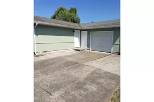 4720 Merlin St, Longview, WA 98632 - Photo 2