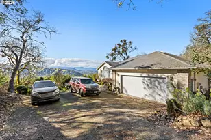 1385 SE Laurel Ct, Roseburg, OR 97470 - Photo 34