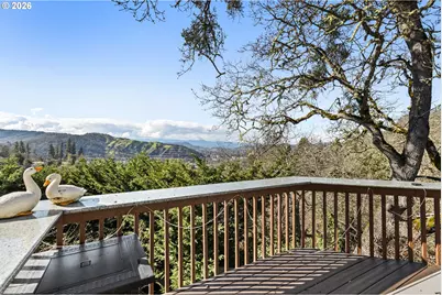 1385 SE Laurel Ct, Roseburg, OR 97470 - Photo 30
