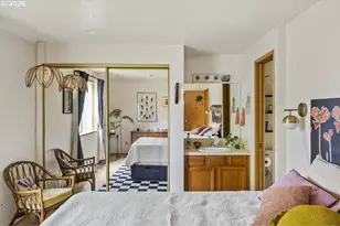 636 SE 84th Ave, Portland, OR 97216 - Photo 28