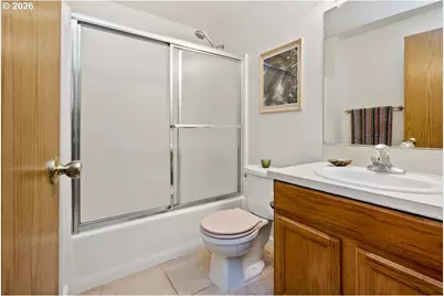636 SE 84th Ave, Portland, OR 97216 - Photo 20