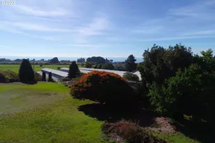 15282 Hwy 101, Brookings, OR 97415 - Photo 20