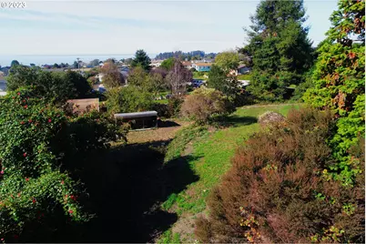 15282 Highway 101, Brookings, OR 97415 - Photo 20