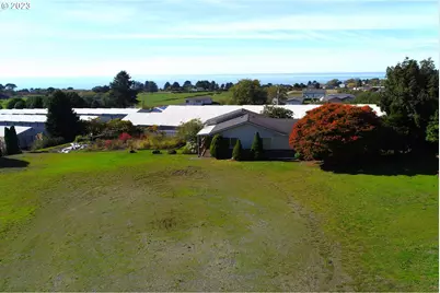 15282 Highway 101, Brookings, OR 97415 - Photo 12