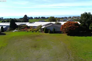 15282 Hwy 101, Brookings, OR 97415 - Photo 12
