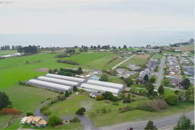 15282 Highway 101, Brookings, OR 97415 - Photo 8